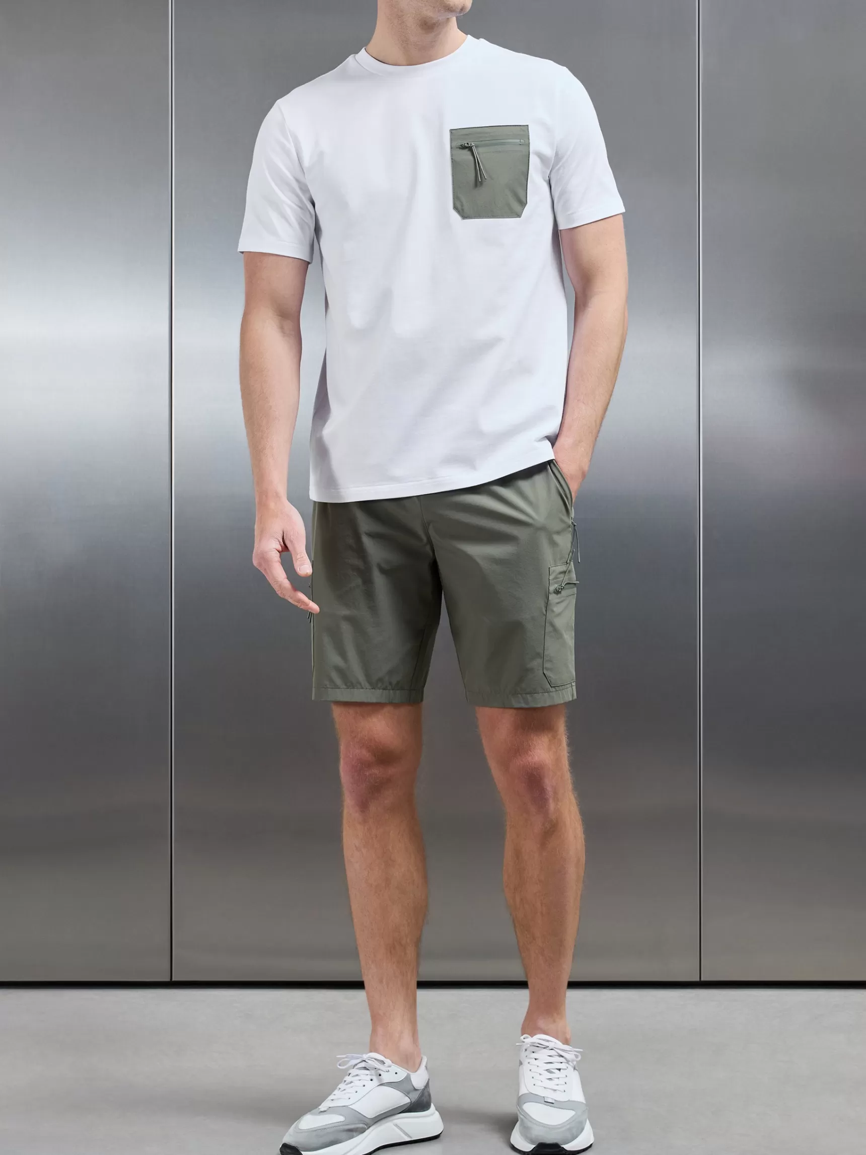 Hot ARNE Active Cargo Pocket T-Shirt - White Olive WhiteOlive