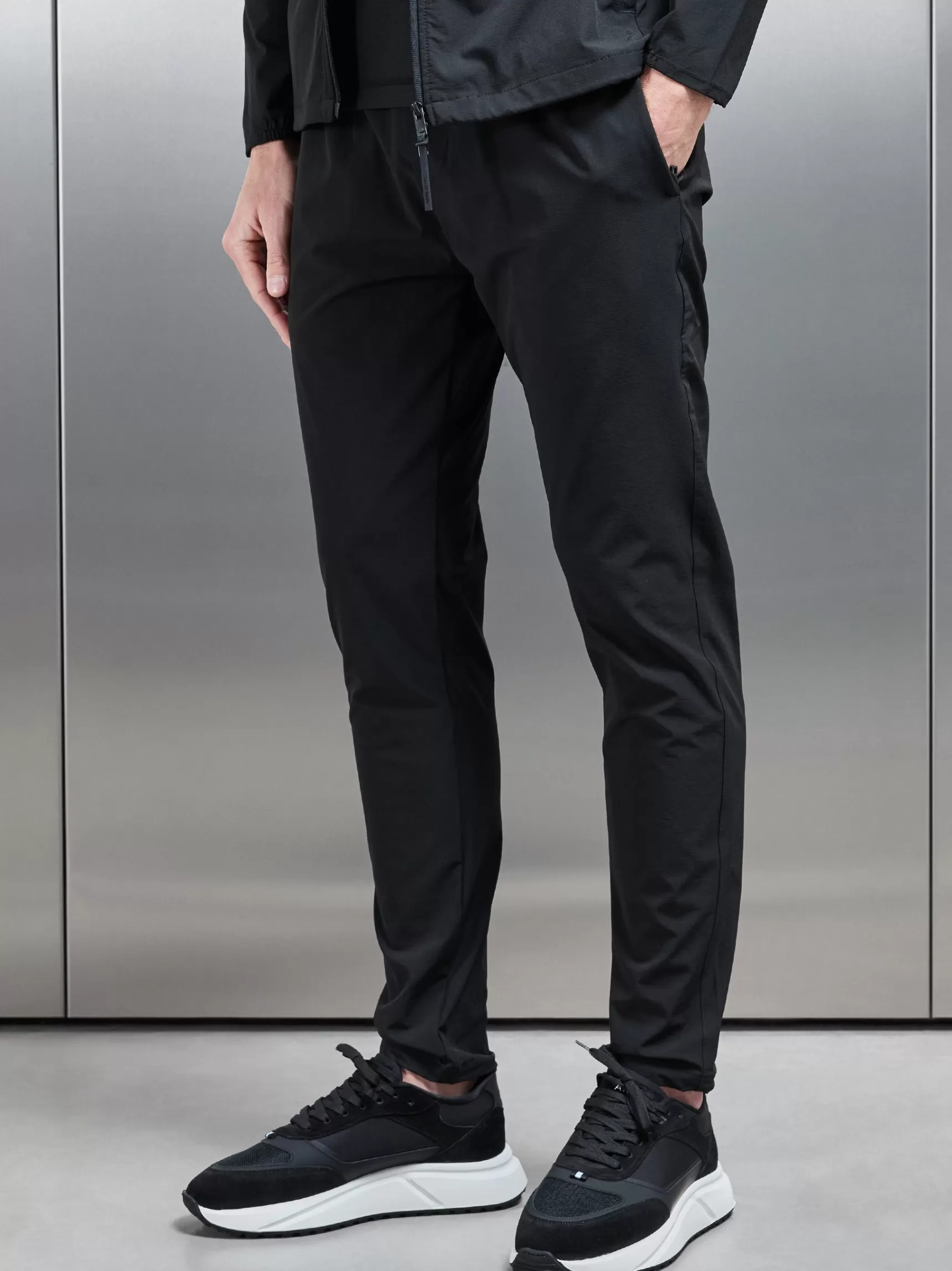 Best Sale ARNE Active Technical Tapered Trackpant - Black