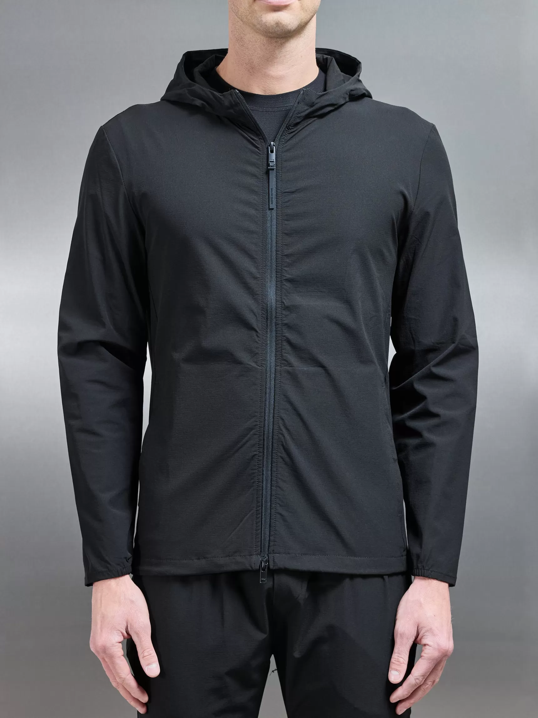 Store ARNE Active Technical Windbreaker - Black