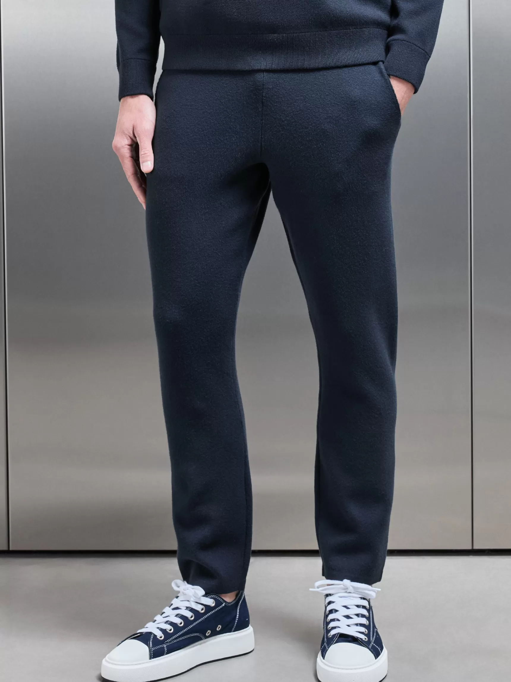 Clearance ARNE Chunky Knitted Jogger - Navy