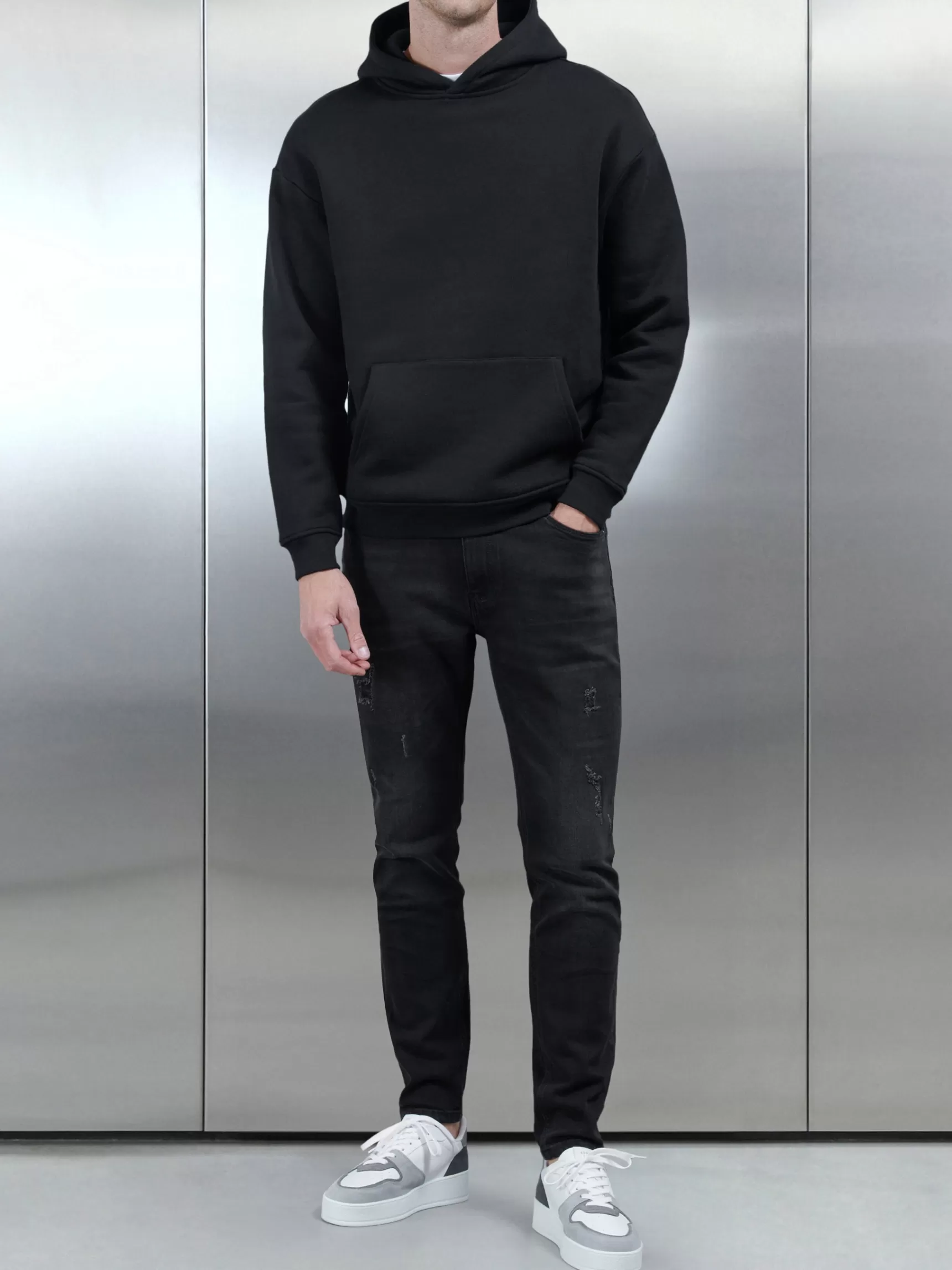 Store ARNE Distressed Denim Jeans - Black Wash BlackWash
