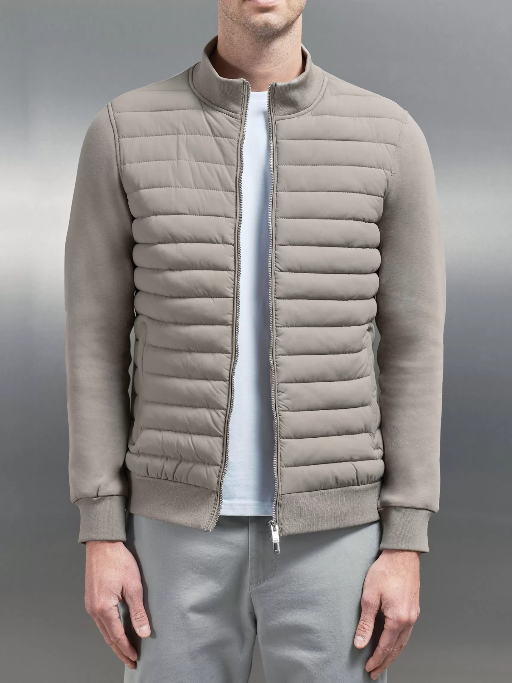 Store ARNE Hybrid Quilted Jacket - Taupe