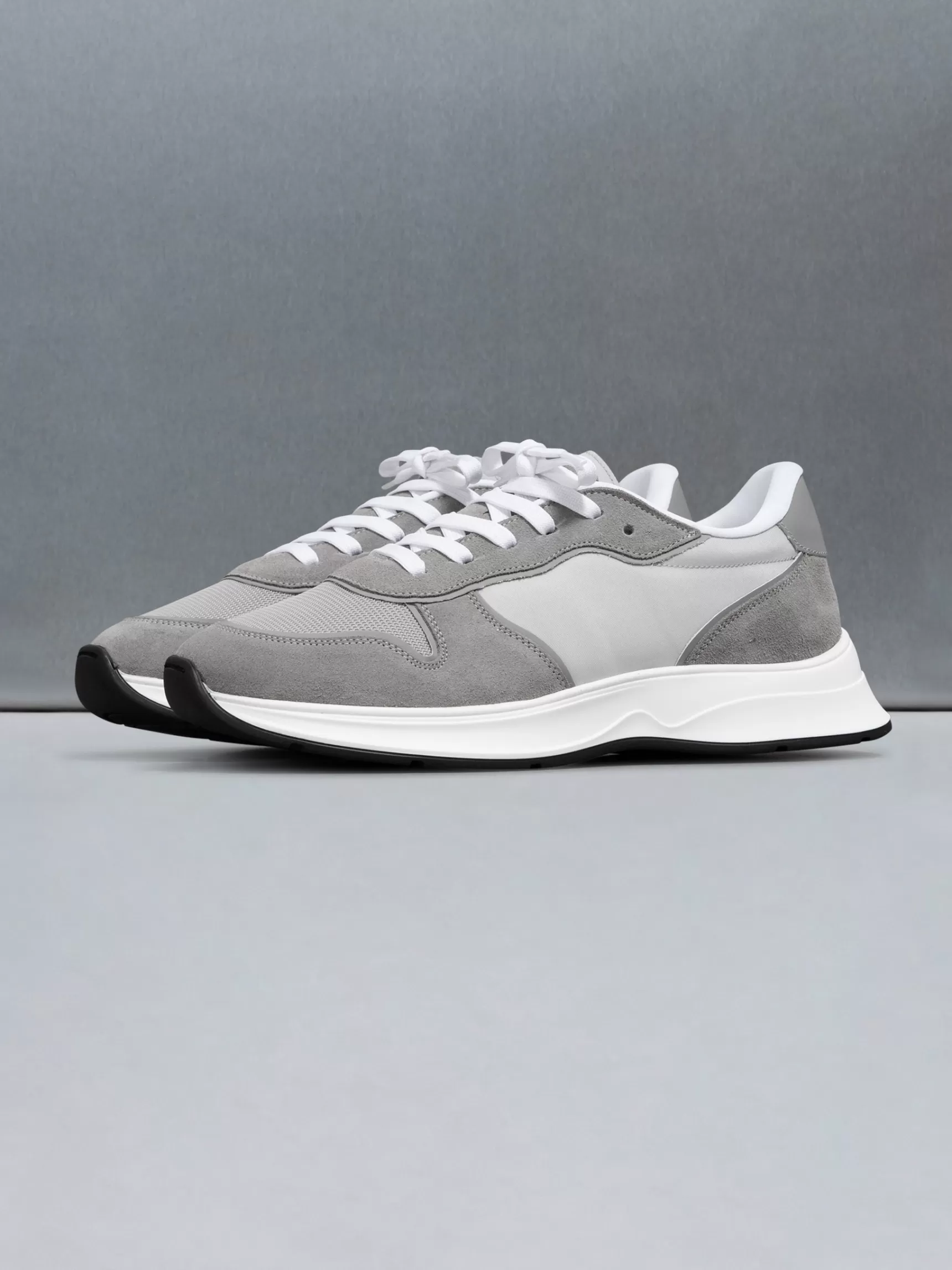 Online ARNE Hybrid Runner - Stone