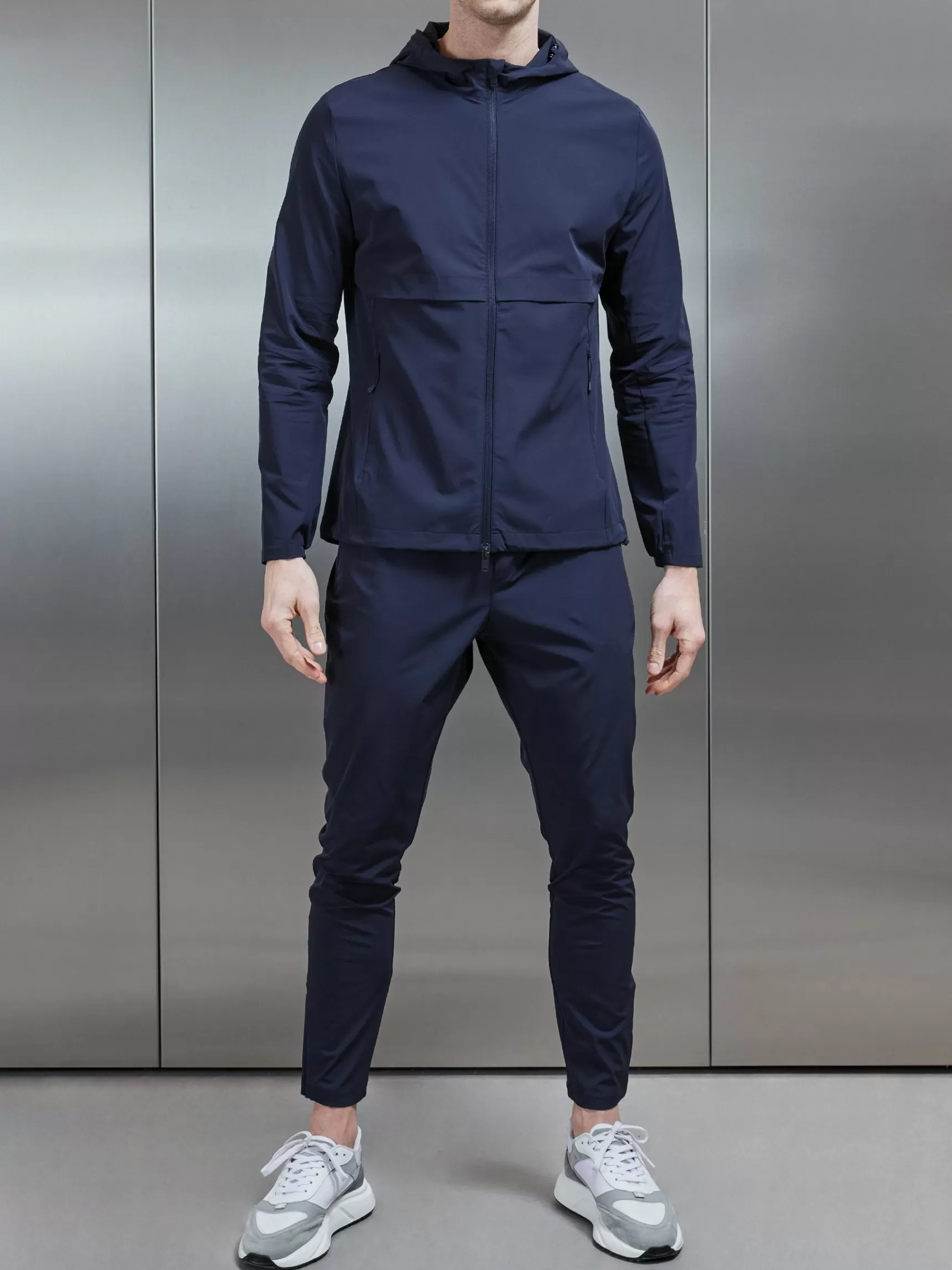 Store ARNE Performance Windbreaker - Navy