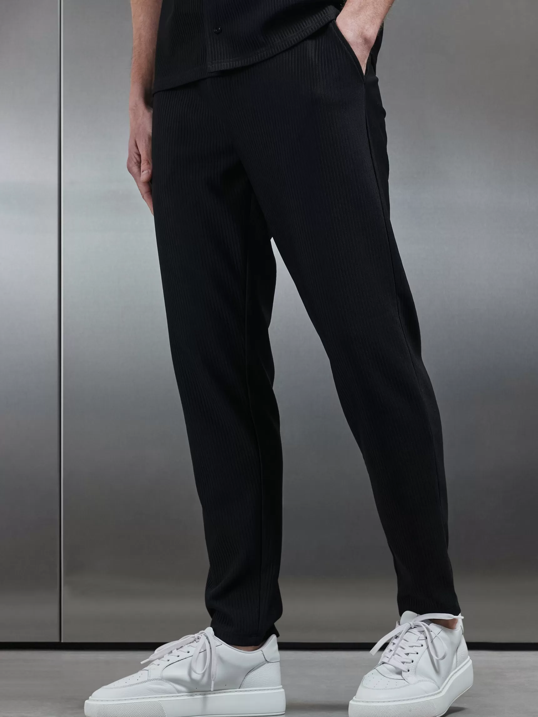 Flash Sale ARNE Pleated Trouser - Black