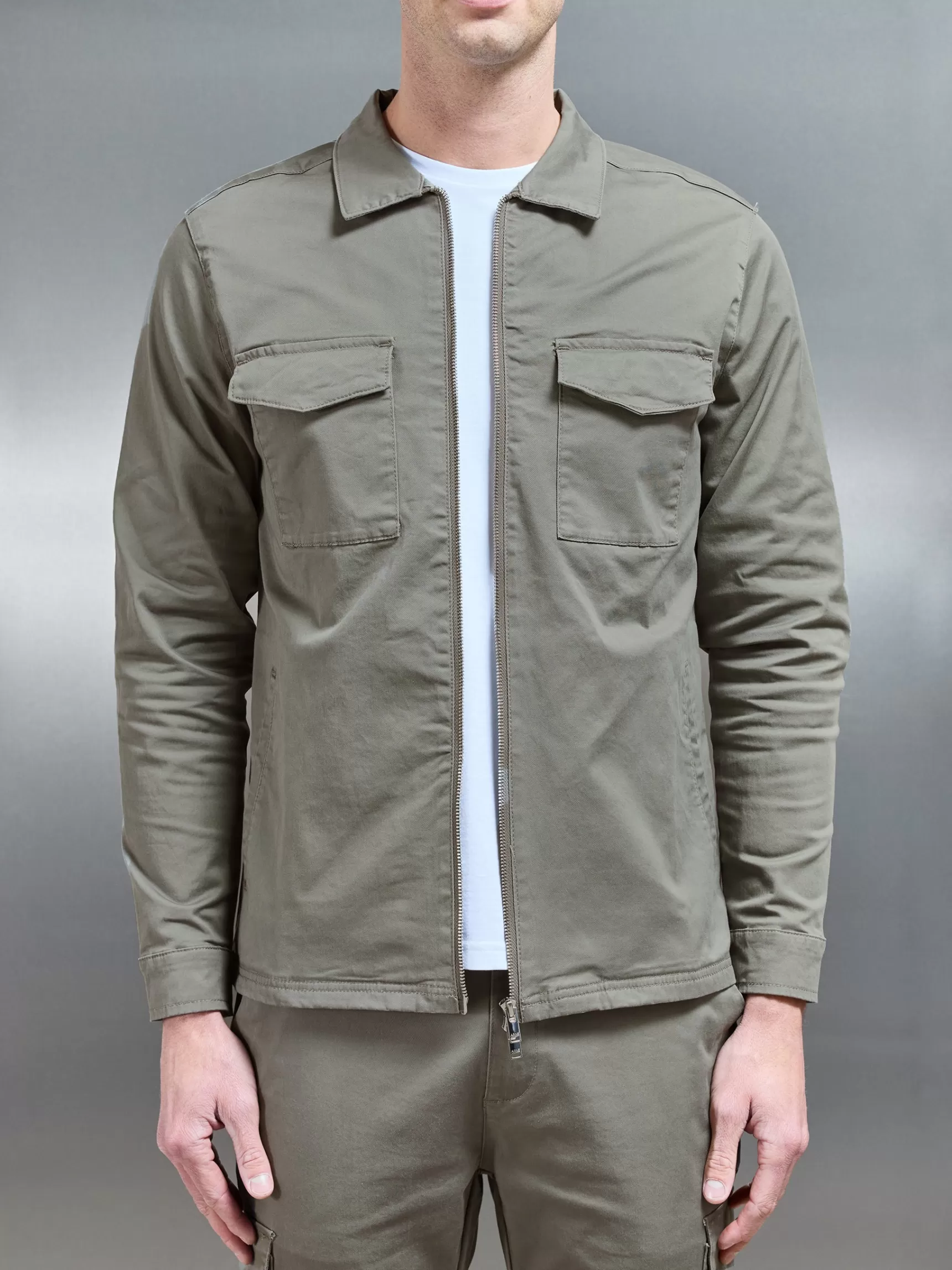 New ARNE Tailored Cotton Cargo Jacket - Olive