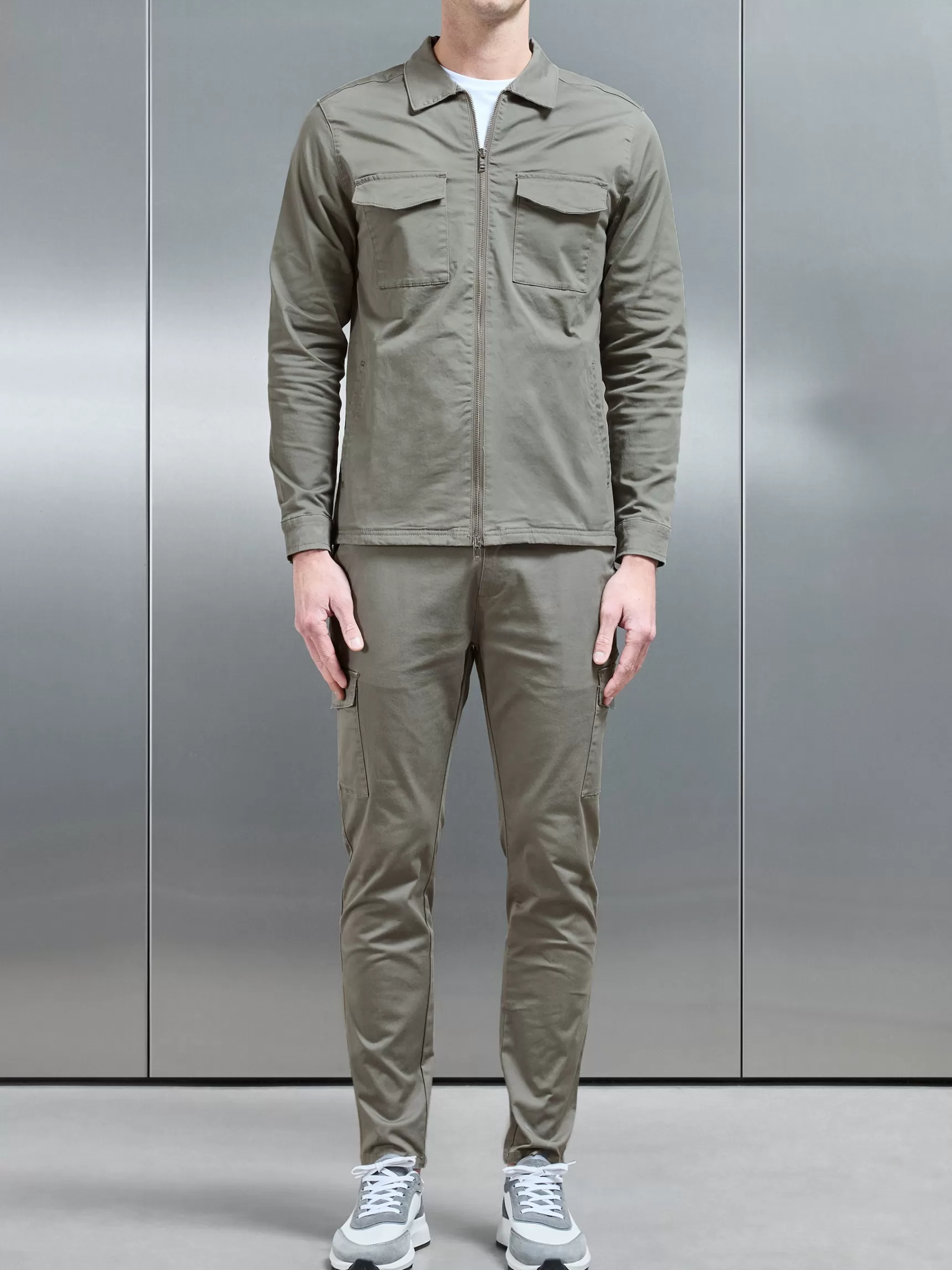 New ARNE Tailored Cotton Cargo Jacket - Olive