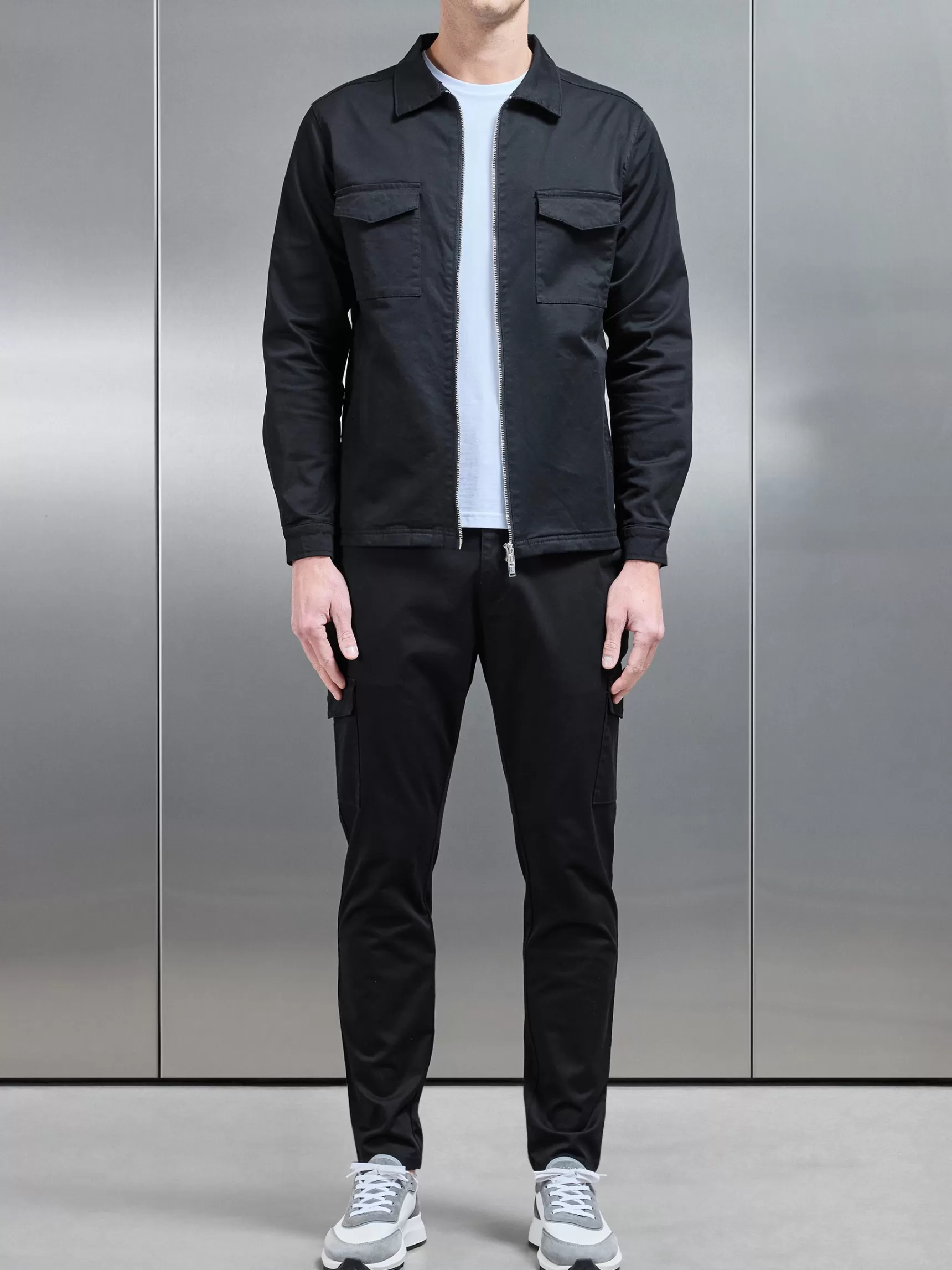 Store ARNE Tailored Cotton Cargo Pant - Black