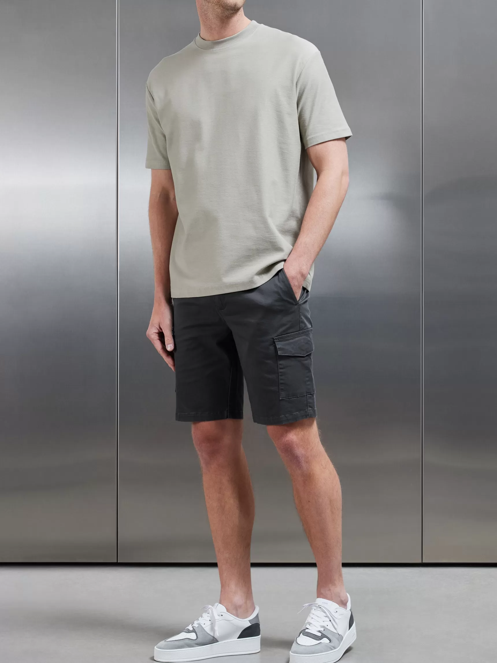 Fashion ARNE Tailored Cotton Cargo Short - Grey