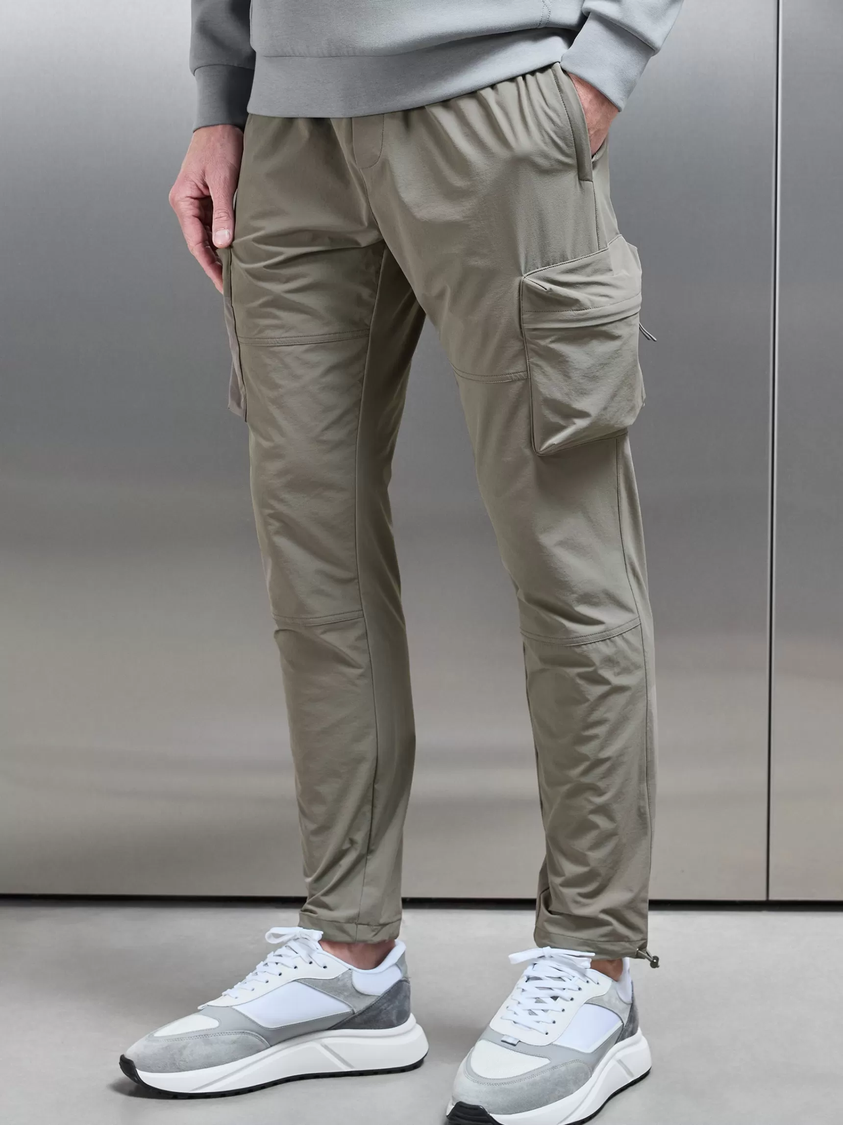 Cheap ARNE Technical 3D Cargo Pant - Olive