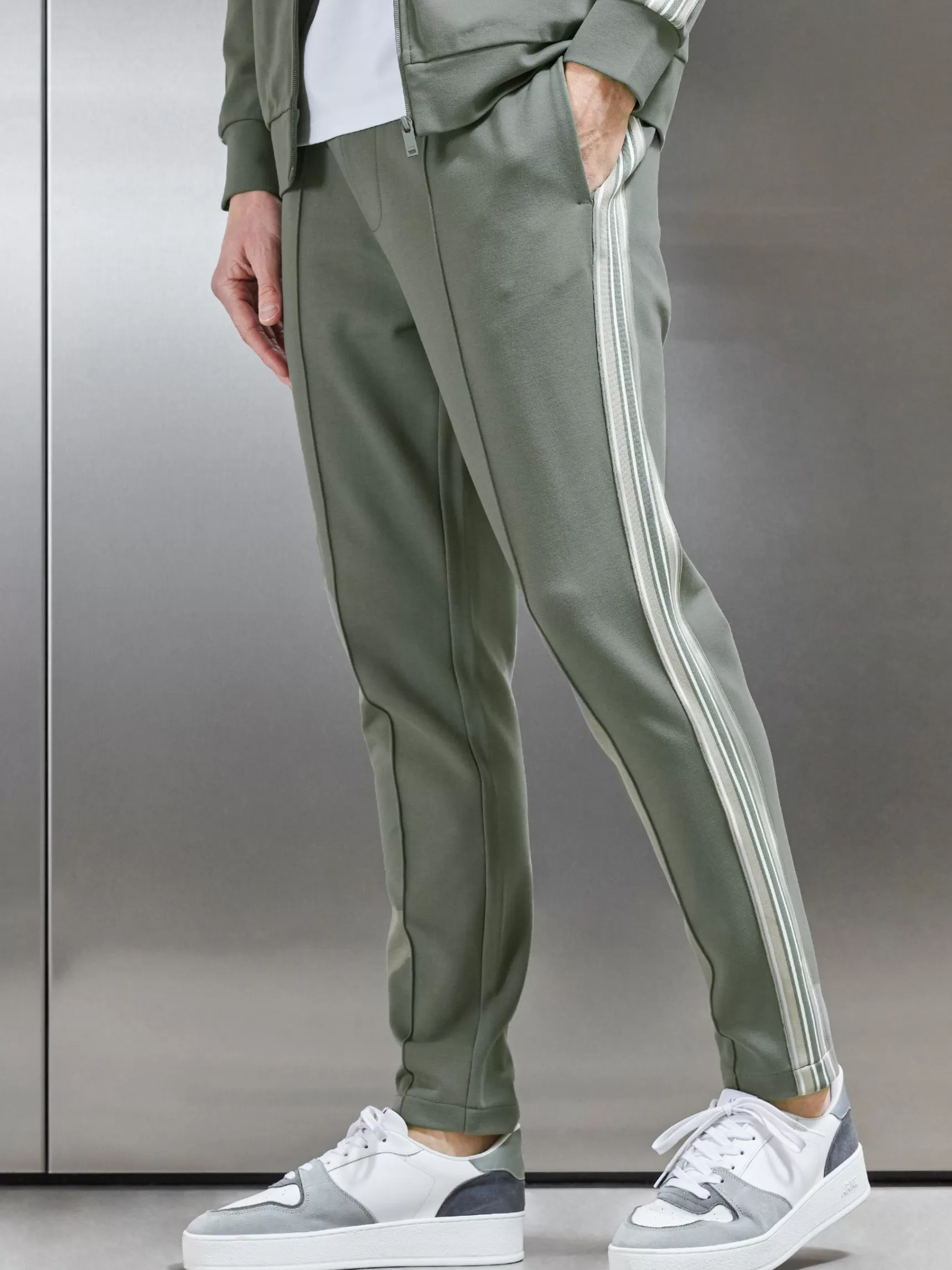 Cheap ARNE Technical Jersey Side Stripe Jogger - Olive
