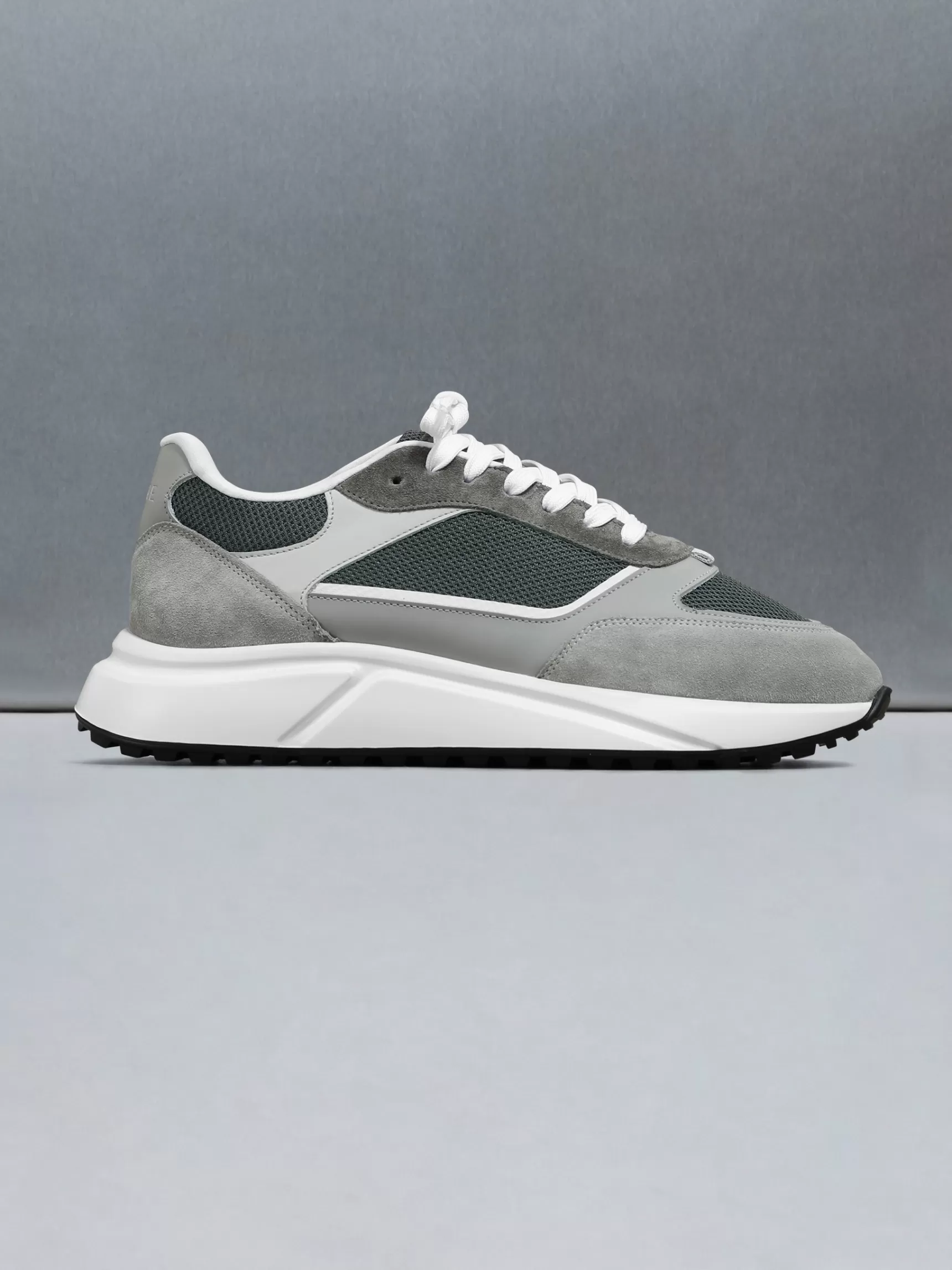 Best Sale ARNE Technical Runner - Dusty Olive DustyOlive