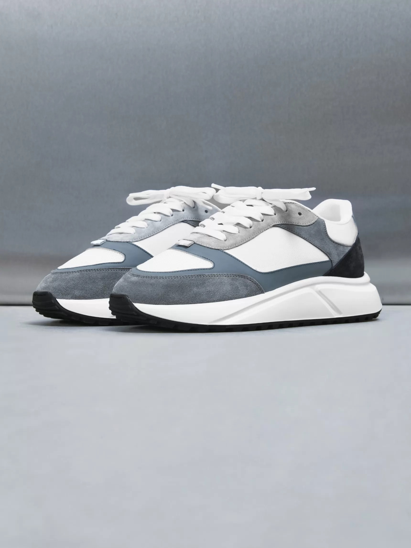 New ARNE Technical Runner - Ocean