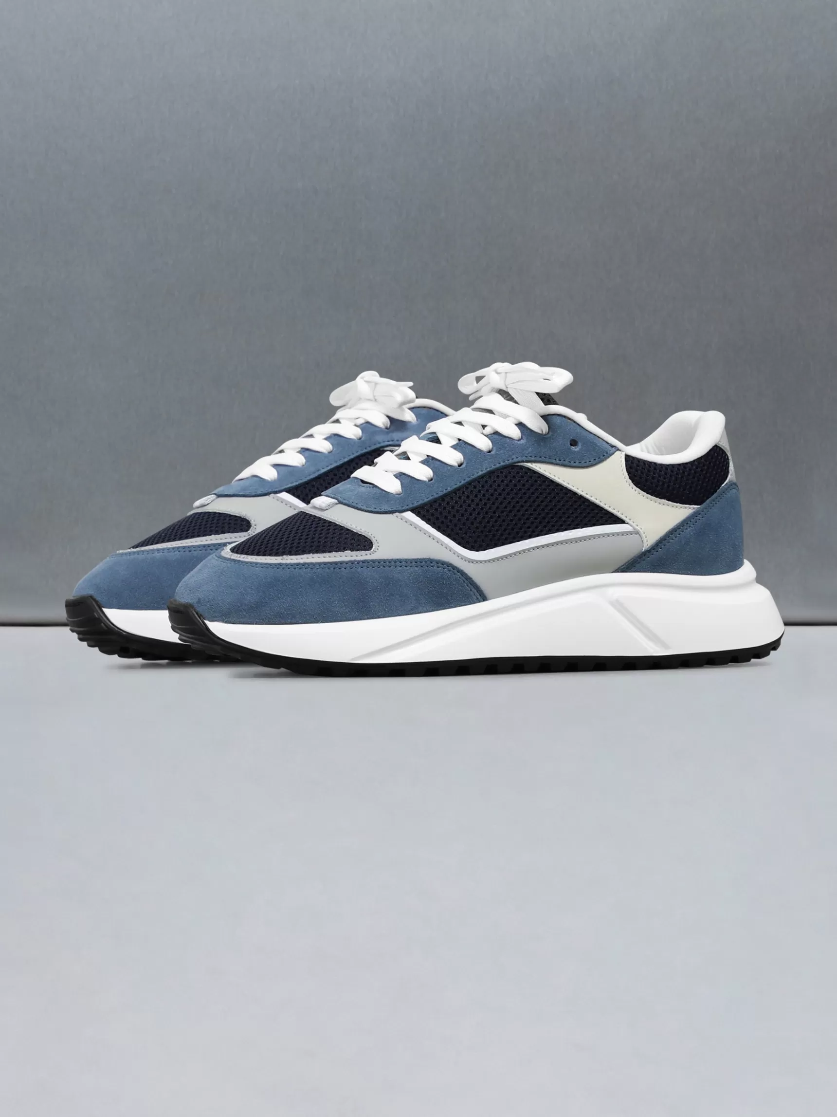 Clearance ARNE Technical Runner - Pacific Blue PacificBlue