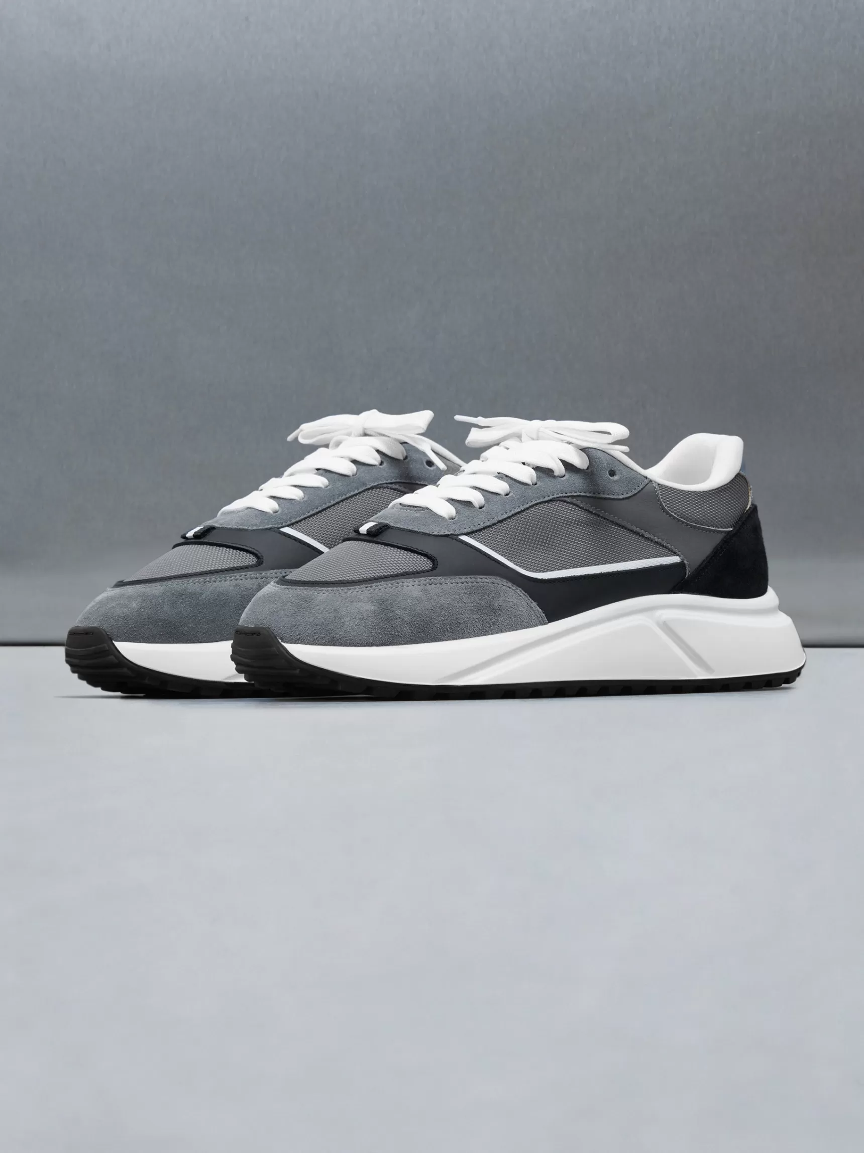 Flash Sale ARNE Technical Runner - Storm