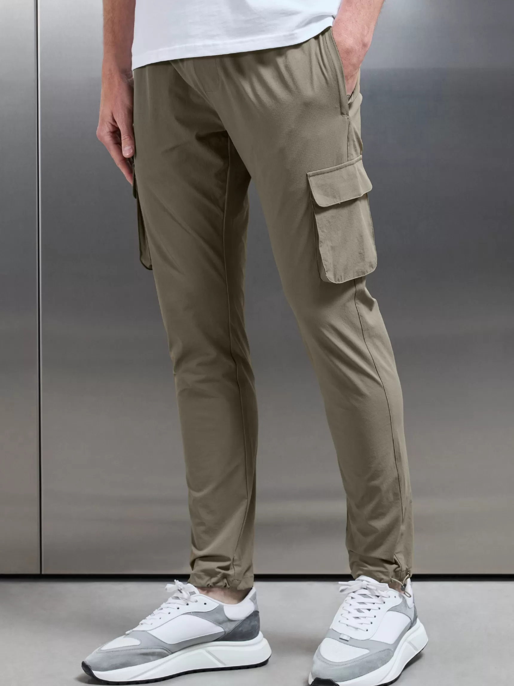 New ARNE Utility Cargo Pant - Olive