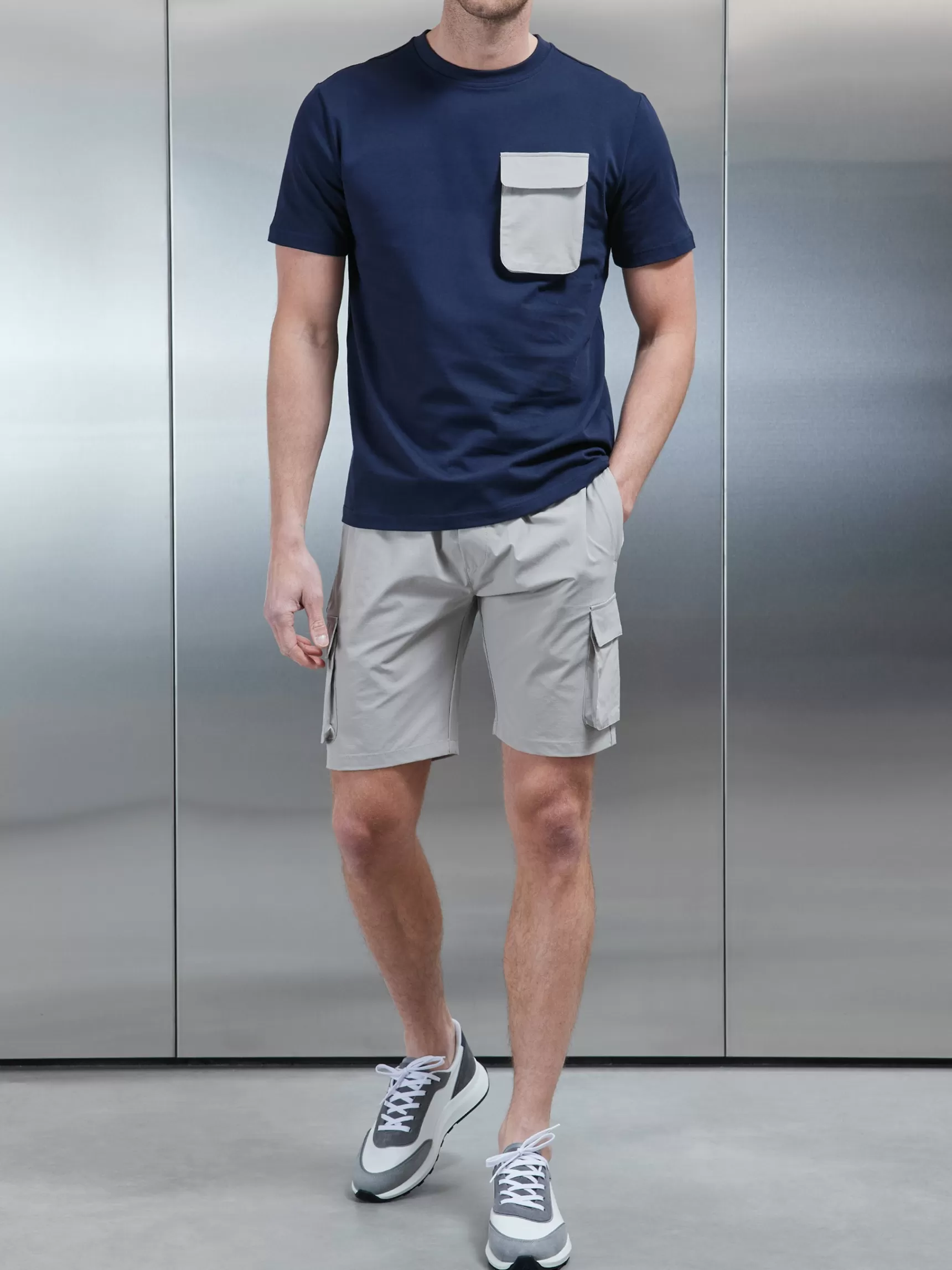 New ARNE Utility Cargo T-shirt - Navy Stone NavyStone