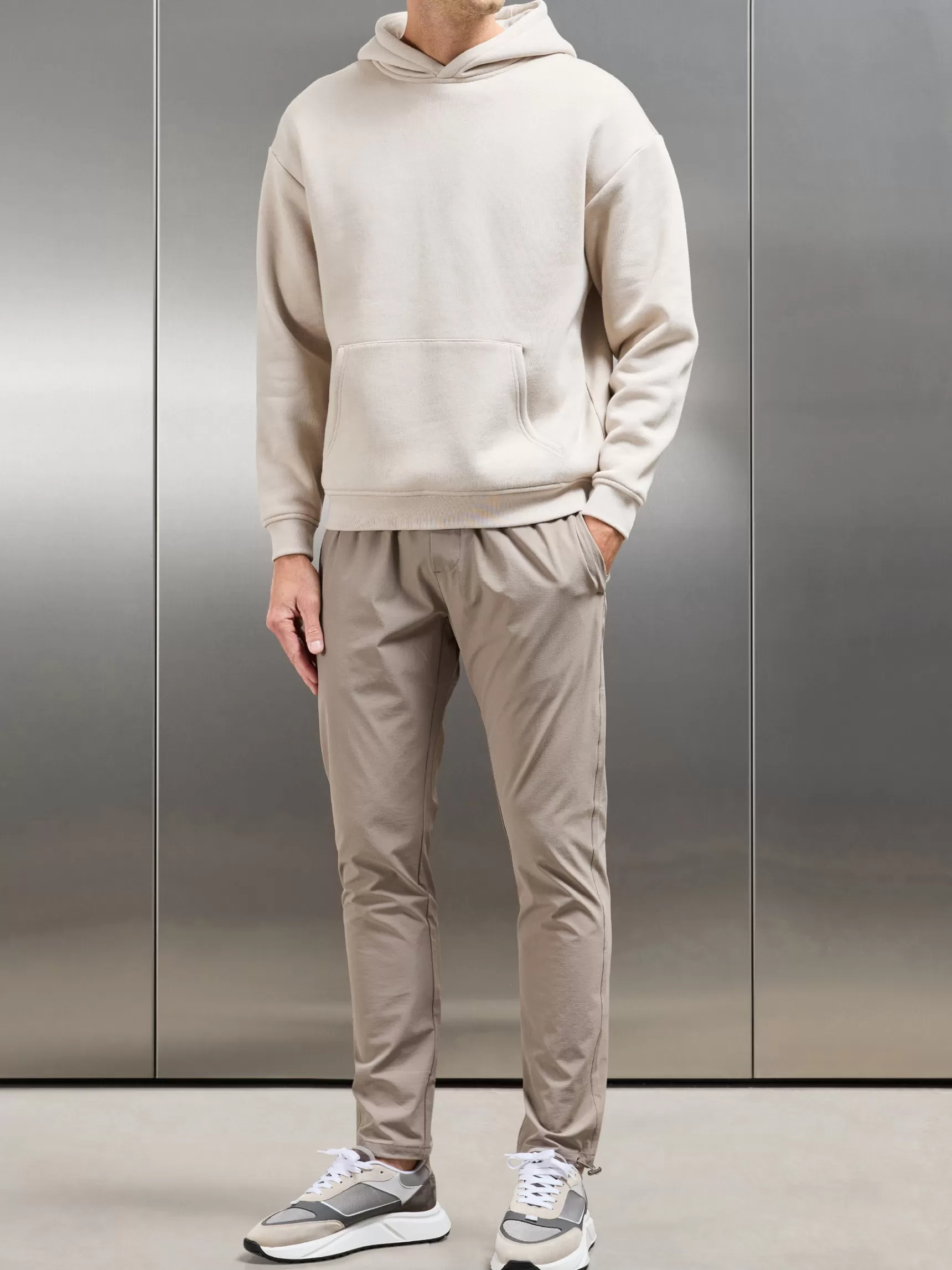 New ARNE Utility Trackpant - Taupe