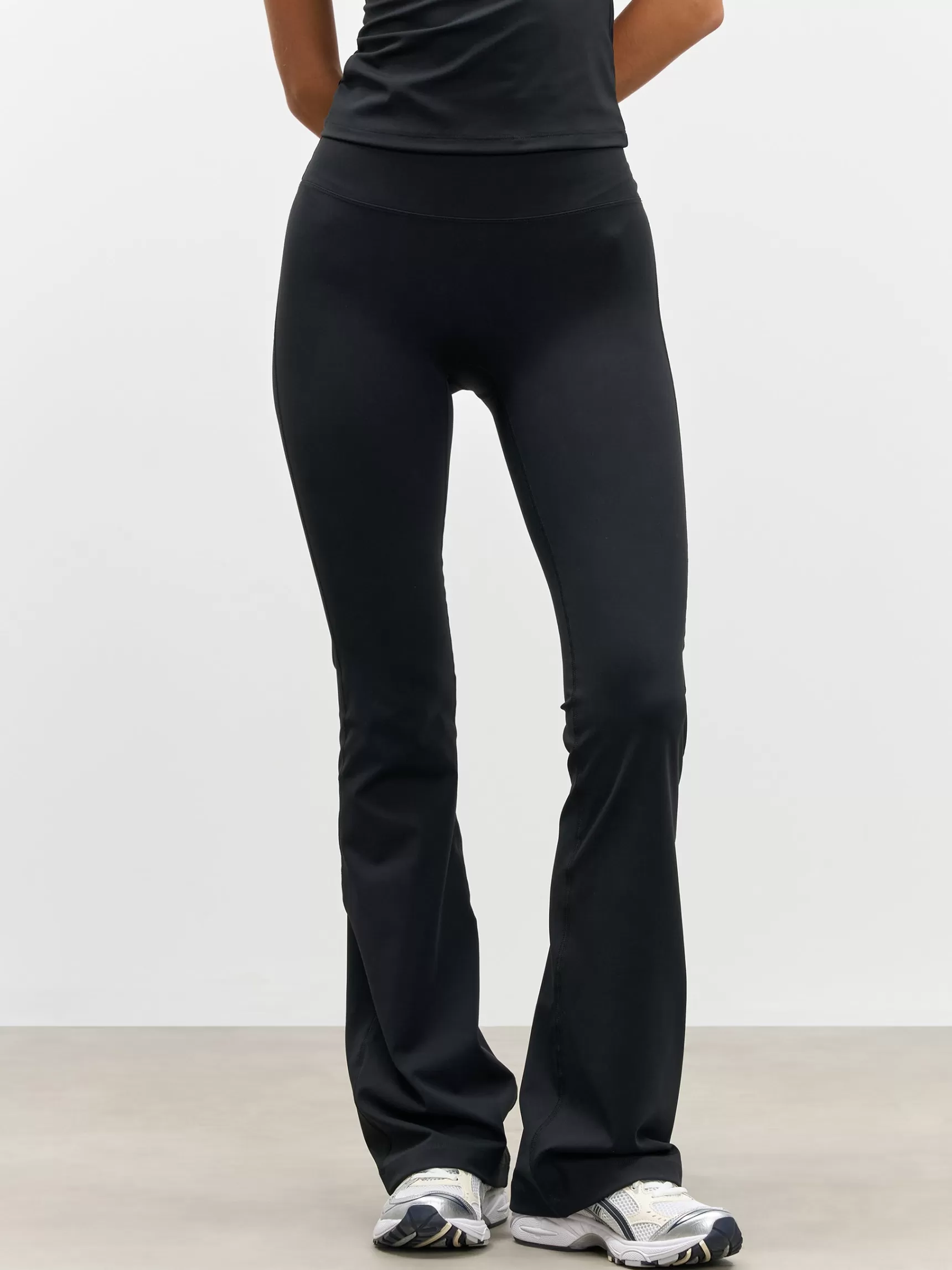Cheap ARNE Womens Active Flared Legging - Black