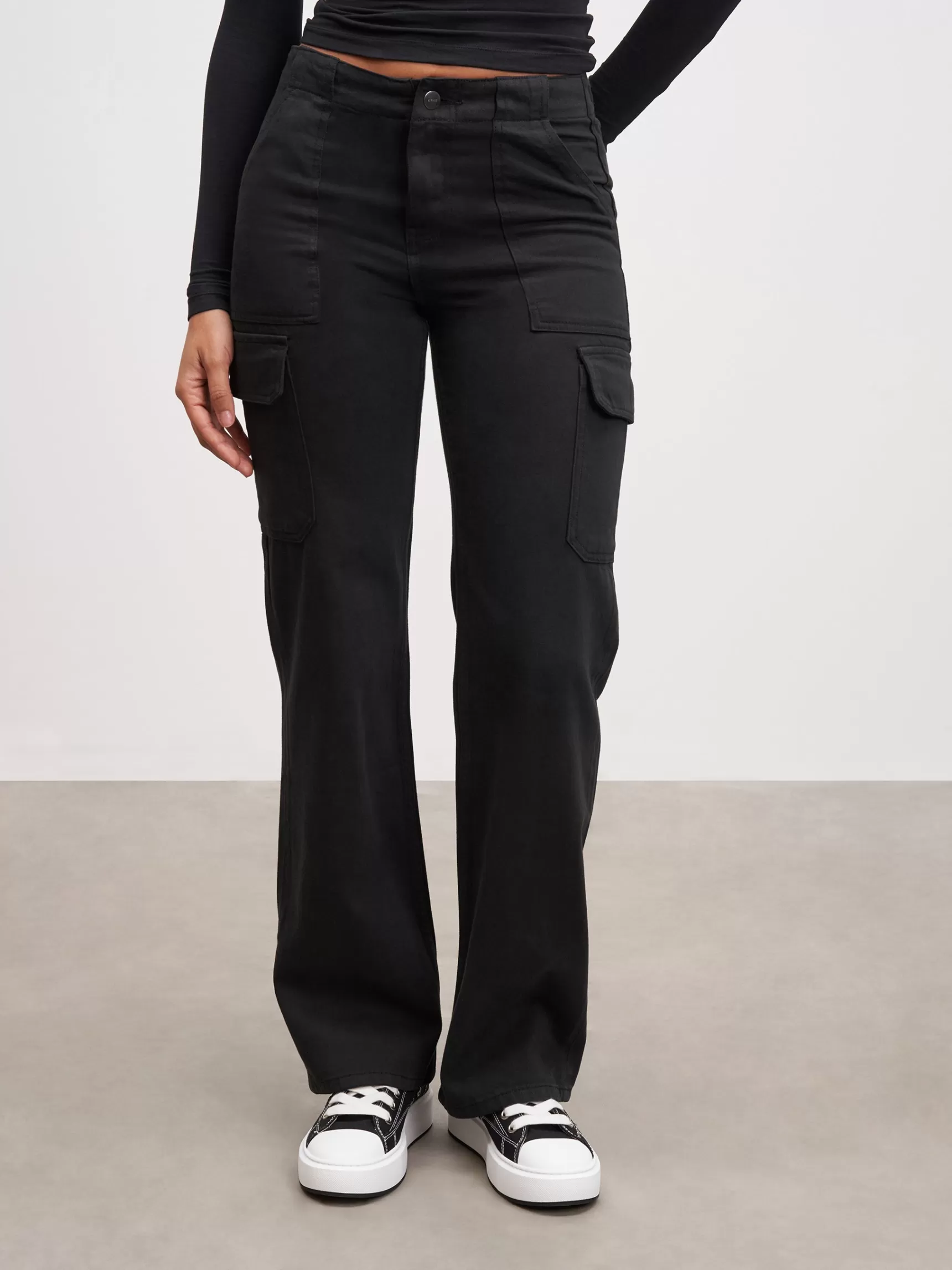 Shop ARNE Womens Mid Rise Cargo Pant - Black