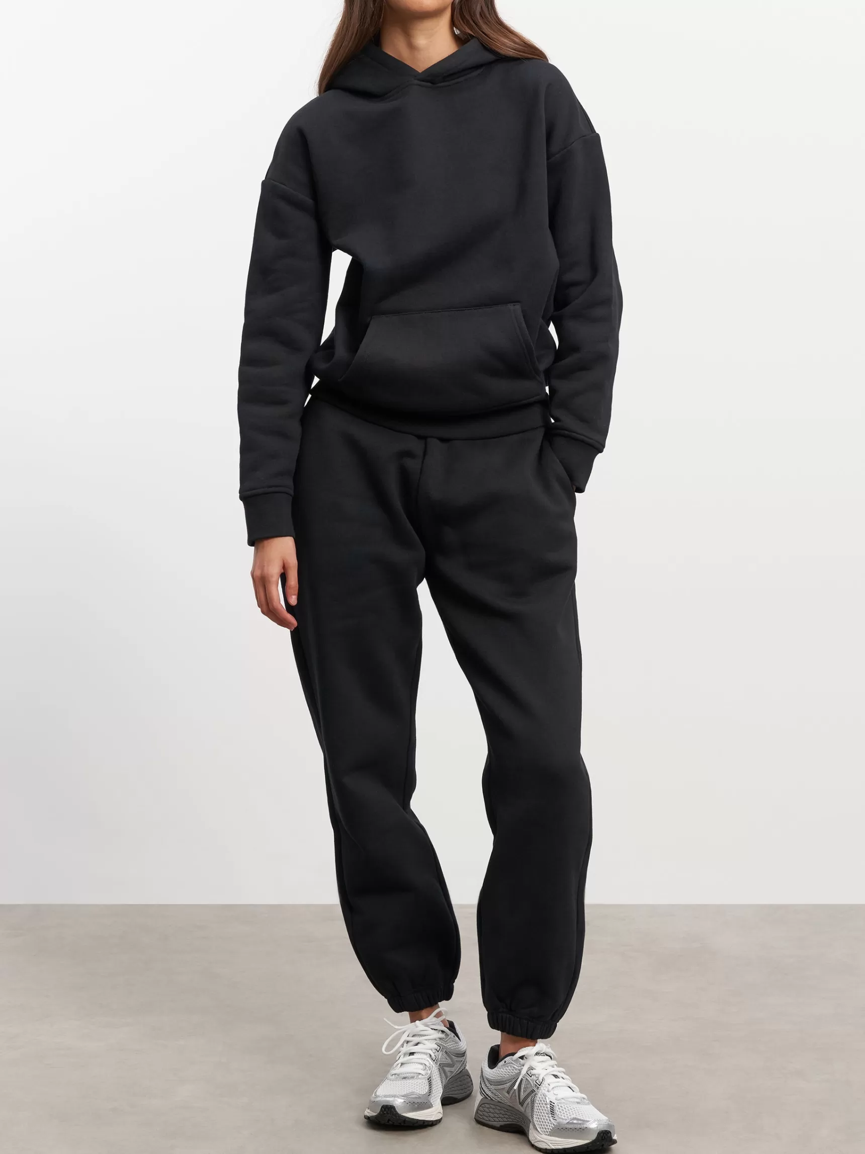 Store ARNE Womens Relaxed Hoodie - Black