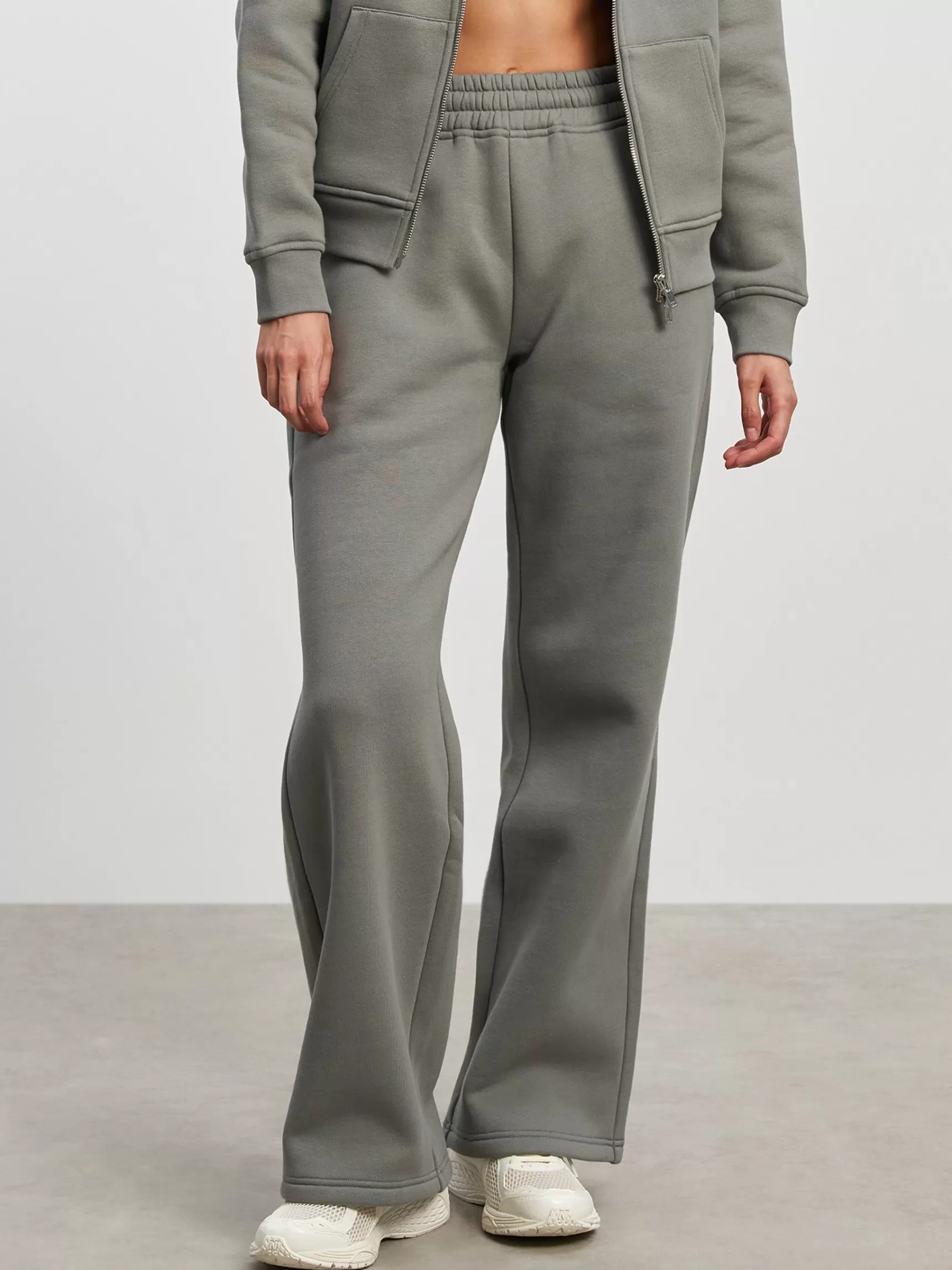 Online ARNE Womens Relaxed Straight Leg Jogger - Sage